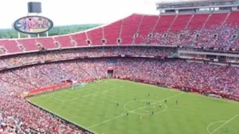 巴薩預計哈維將留隊至賽季結束，債務縮減成效顯著