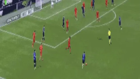 国足0-2不敌澳大利亚，王大雷表现引热议